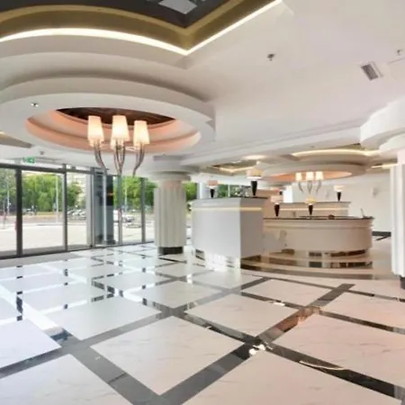 Hanza Tower Golden Sky 24 & Pool * Szczecin